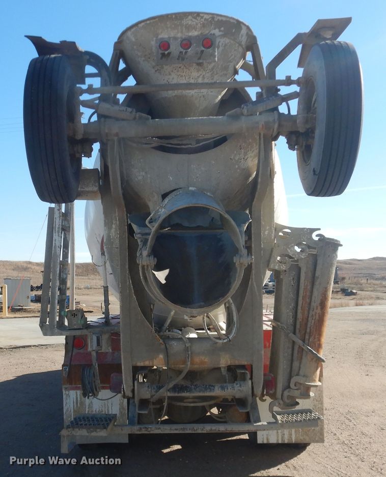 image for item DJ4853 1995 International 5000SFA  ready mix truck