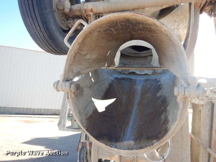 image for item DJ4853 1995 International 5000SFA  ready mix truck