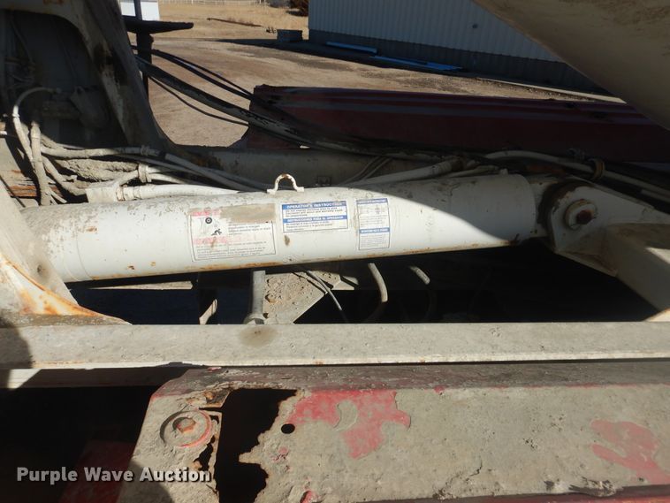 image for item DJ4853 1995 International 5000SFA  ready mix truck