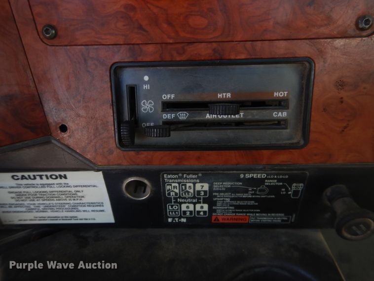 image for item DJ4853 1995 International 5000SFA  ready mix truck