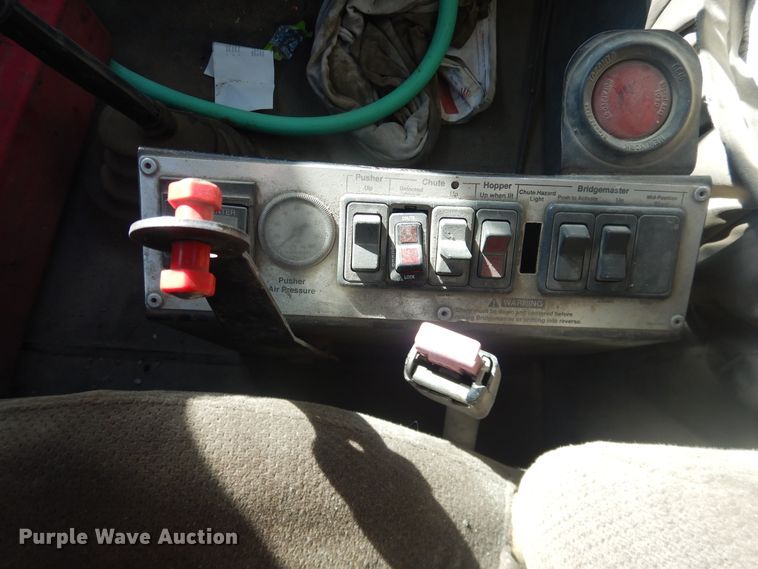 image for item DJ4853 1995 International 5000SFA  ready mix truck