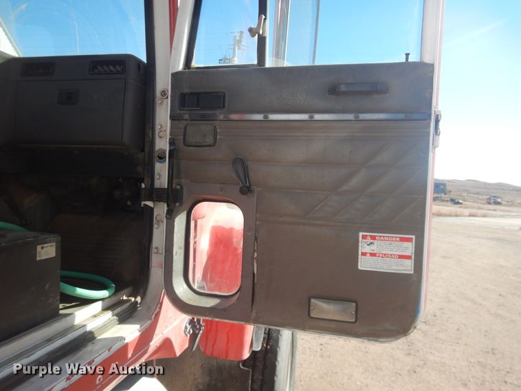 image for item DJ4853 1995 International 5000SFA  ready mix truck