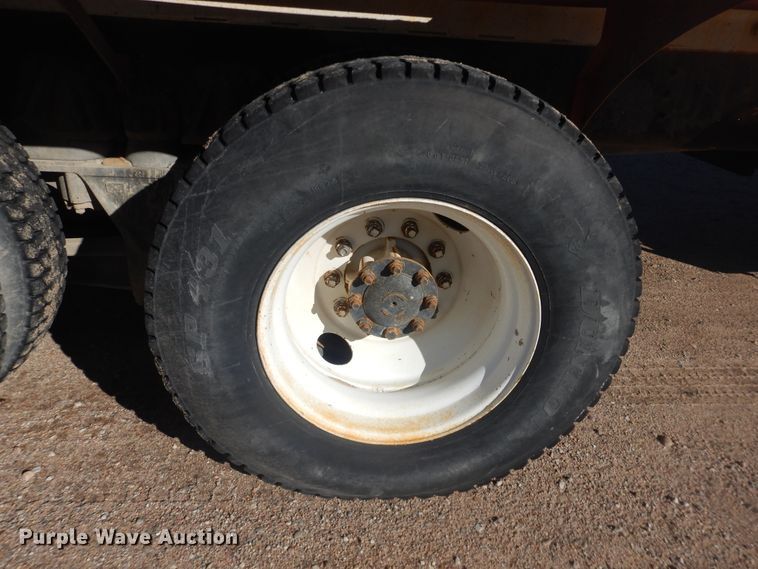 image for item DJ4853 1995 International 5000SFA  ready mix truck