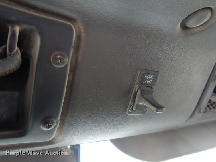 image for item DJ4854 1999 International 5000SFA  ready mix truck