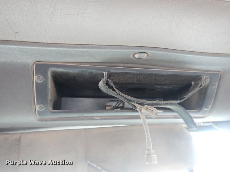 image for item DJ4854 1999 International 5000SFA  ready mix truck