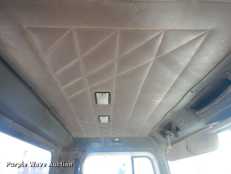 image for item DJ4854 1999 International 5000SFA  ready mix truck