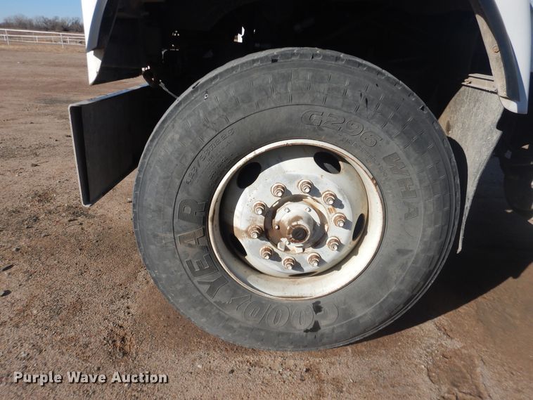 image for item DJ4854 1999 International 5000SFA  ready mix truck