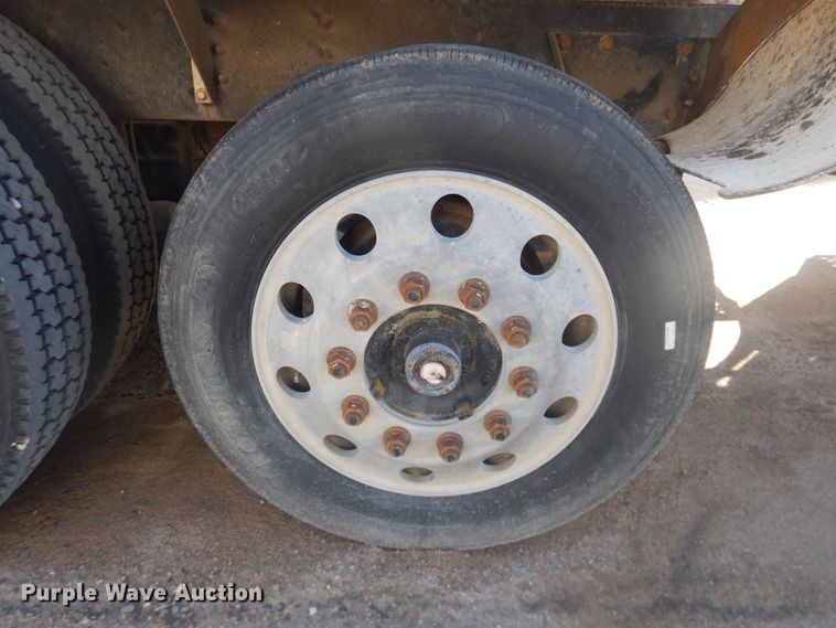 image for item DJ4854 1999 International 5000SFA  ready mix truck