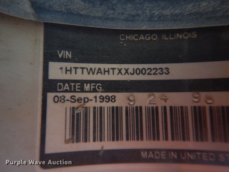 image for item DJ4854 1999 International 5000SFA  ready mix truck