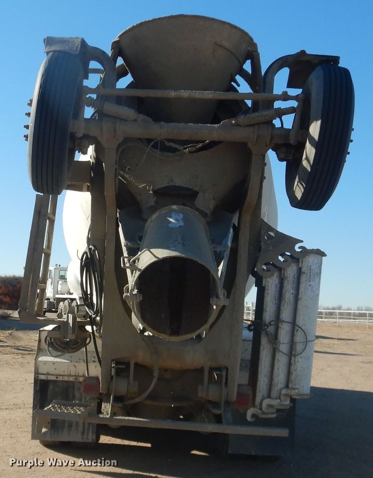 image for item DJ4855 1998 International 5000SFA  ready mix truck