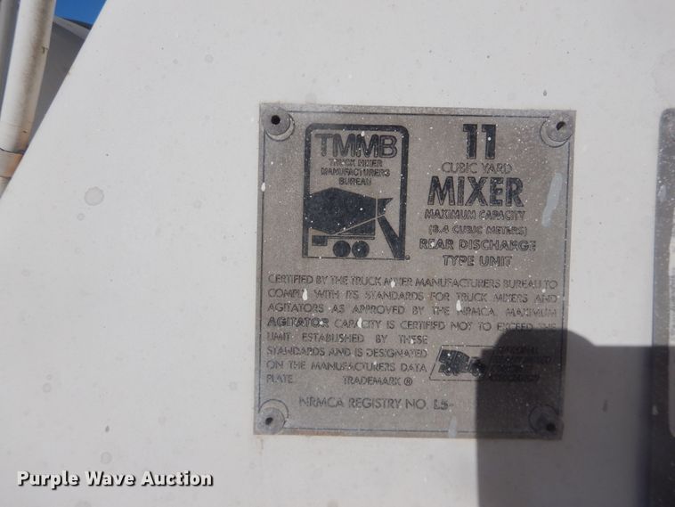 image for item DJ4855 1998 International 5000SFA  ready mix truck