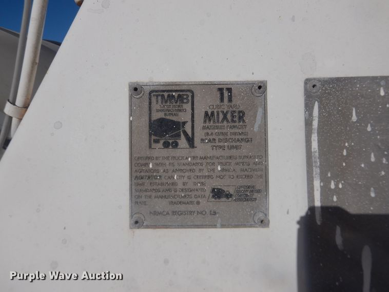 image for item DJ4855 1998 International 5000SFA  ready mix truck