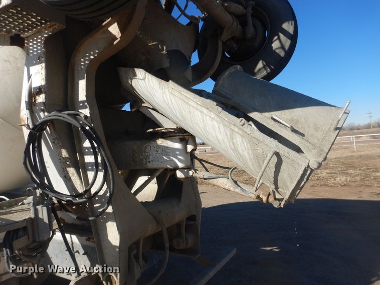 image for item DJ4855 1998 International 5000SFA  ready mix truck