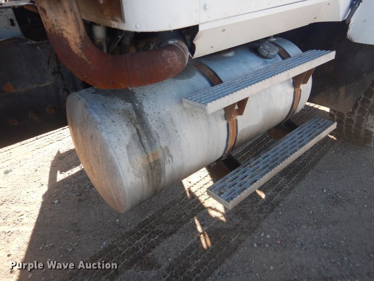 image for item DJ4855 1998 International 5000SFA  ready mix truck