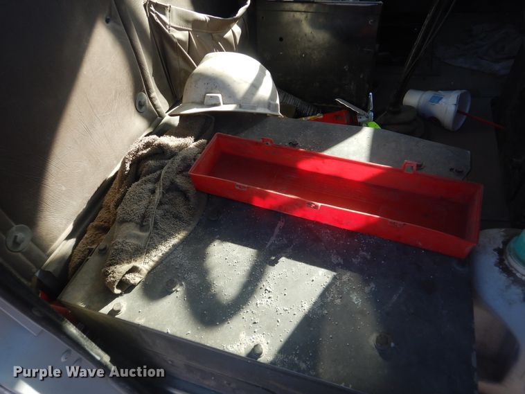 image for item DJ4855 1998 International 5000SFA  ready mix truck