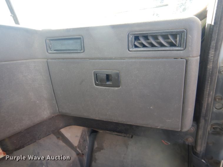 image for item DJ4855 1998 International 5000SFA  ready mix truck