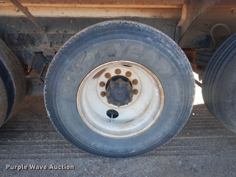 image for item DJ4855 1998 International 5000SFA  ready mix truck