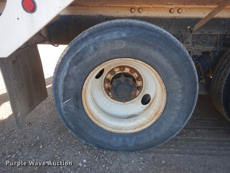 image for item DJ4855 1998 International 5000SFA  ready mix truck