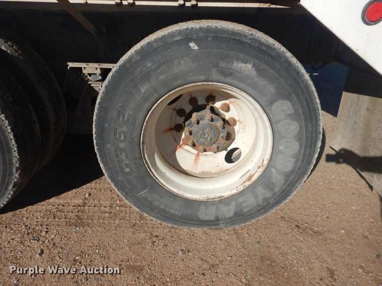 image for item DJ4855 1998 International 5000SFA  ready mix truck