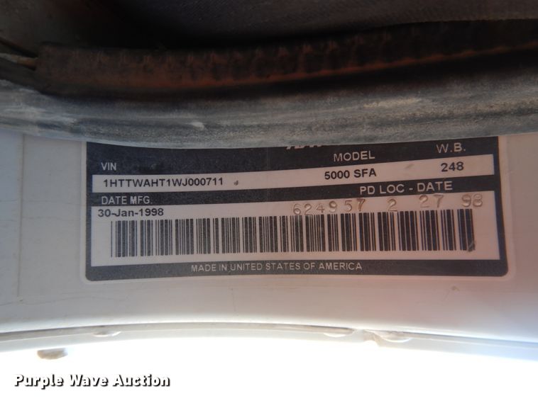 image for item DJ4855 1998 International 5000SFA  ready mix truck