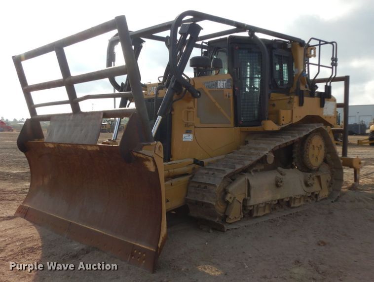 image for item DJ8159 2016 Caterpillar D6T XL  dozer