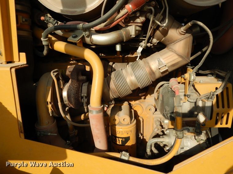 image for item DJ8159 2016 Caterpillar D6T XL  dozer