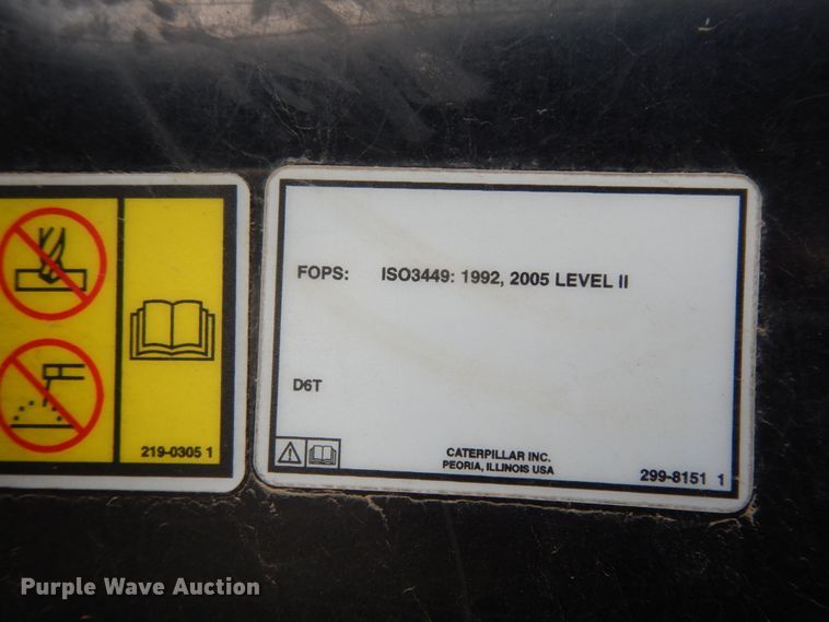 image for item DJ8159 2016 Caterpillar D6T XL  dozer