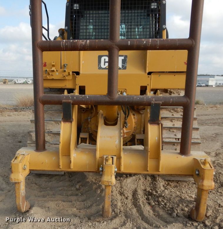 image for item DJ8159 2016 Caterpillar D6T XL  dozer
