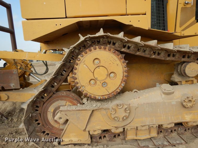 image for item DJ8159 2016 Caterpillar D6T XL  dozer