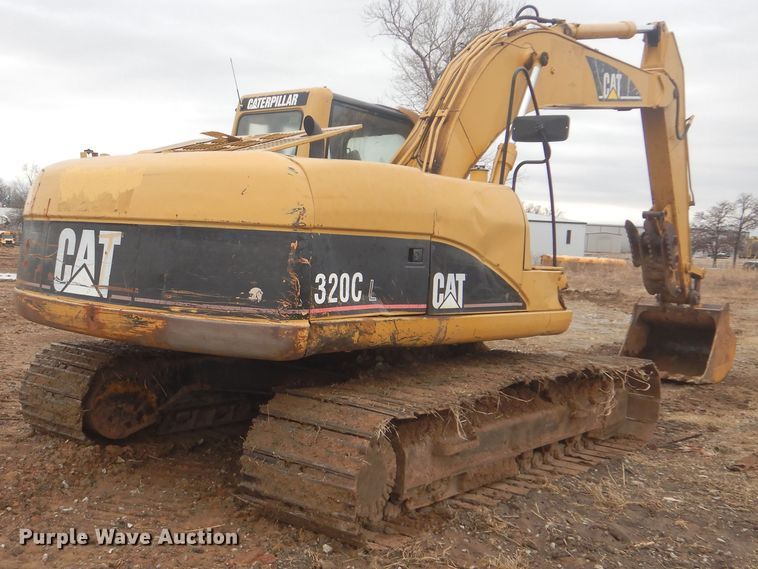 image for item DJ8582 2006 Caterpillar 320L  excavator