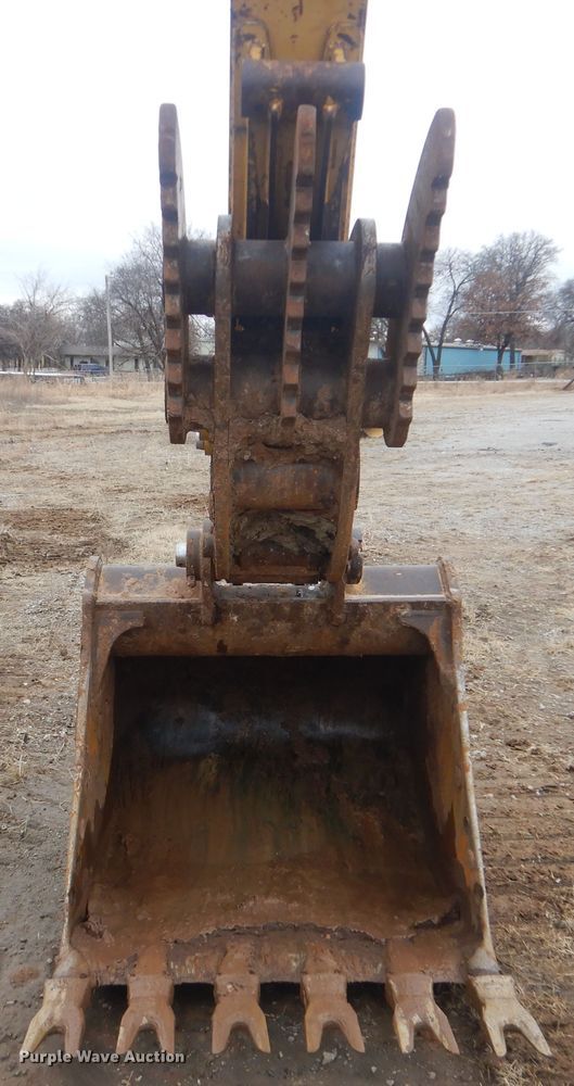 image for item DJ8582 2006 Caterpillar 320L  excavator