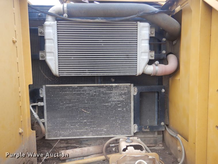 image for item DJ8582 2006 Caterpillar 320L  excavator