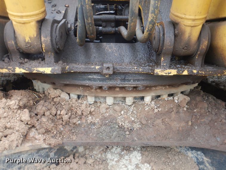 image for item DJ8582 2006 Caterpillar 320L  excavator