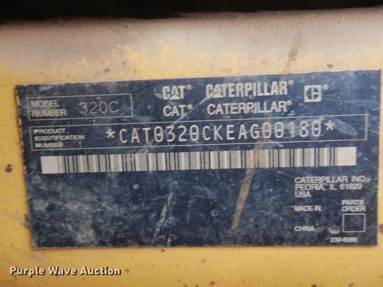 image for item DJ8582 2006 Caterpillar 320L  excavator