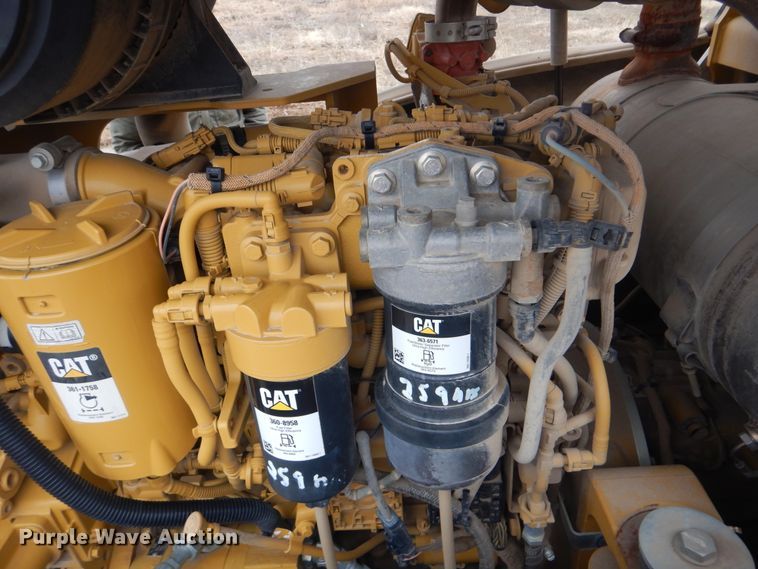 image for item DJ8583 2013 Caterpillar CS54B  single drum roller