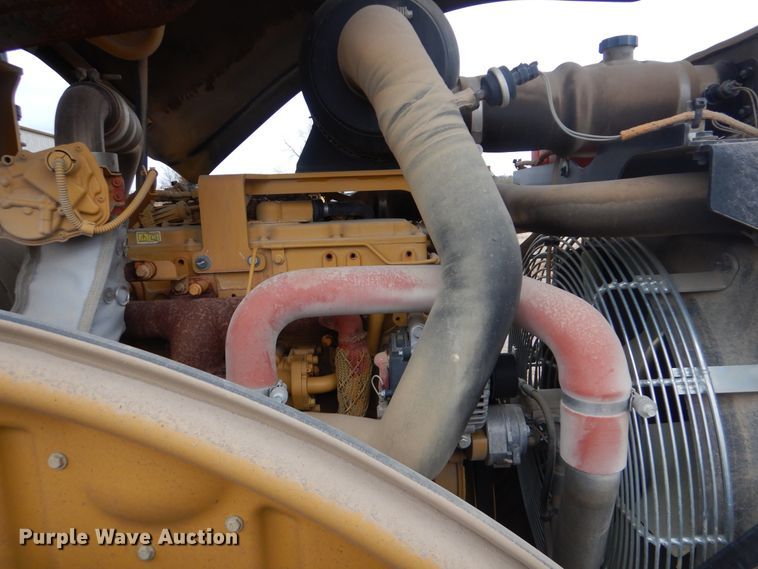 image for item DJ8583 2013 Caterpillar CS54B  single drum roller