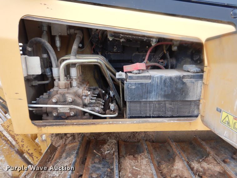 image for item DJ8585 2011 Caterpillar D5K XL  dozer