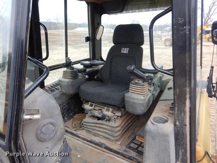 image for item DJ8585 2011 Caterpillar D5K XL  dozer