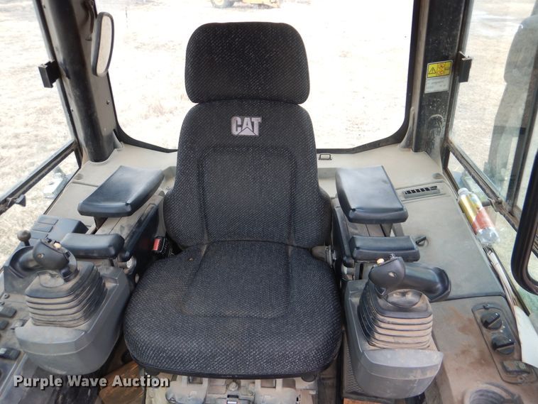 image for item DJ8585 2011 Caterpillar D5K XL  dozer