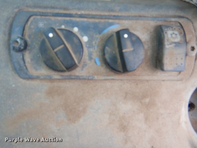 image for item DJ8585 2011 Caterpillar D5K XL  dozer