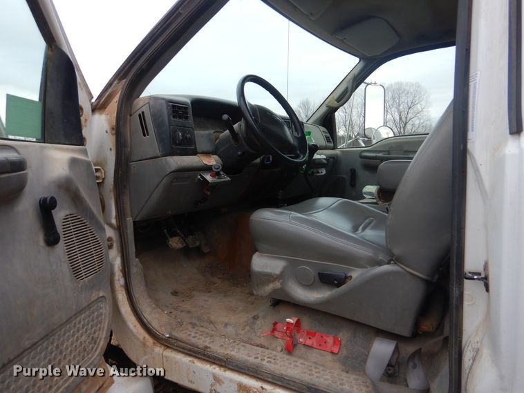 image for item DJ8586 2007 Ford F650 Super Duty XL  water truck