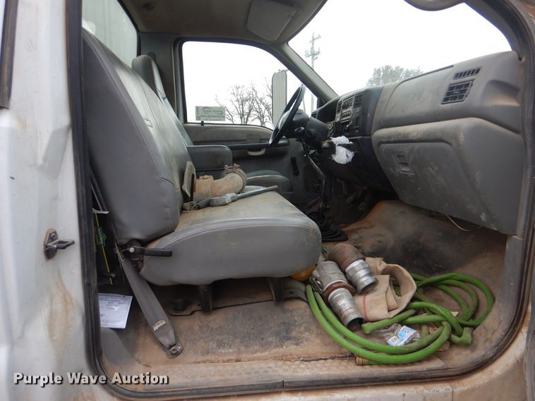 image for item DJ8586 2007 Ford F650 Super Duty XL  water truck