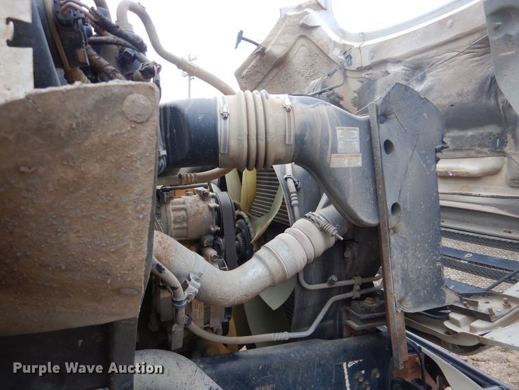 image for item DJ8586 2007 Ford F650 Super Duty XL  water truck