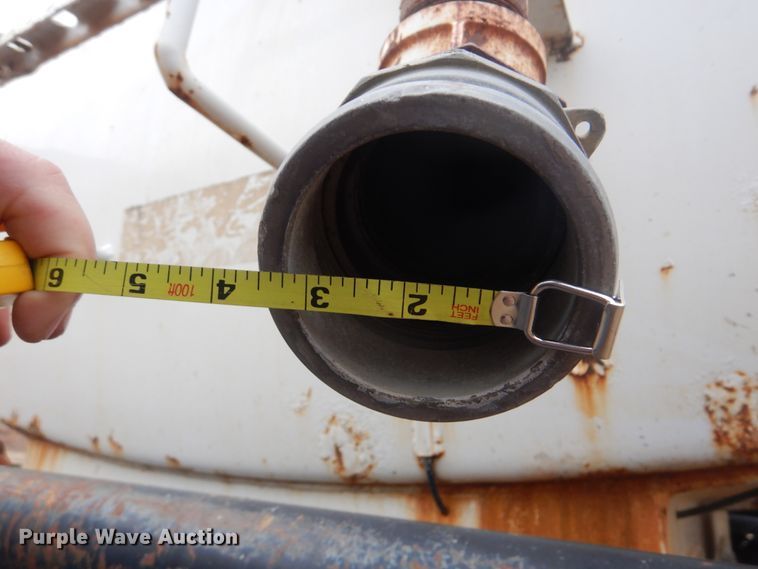 image for item DJ8586 2007 Ford F650 Super Duty XL  water truck