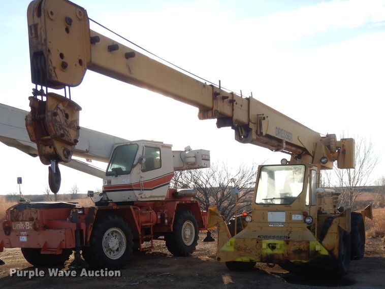 image for item DL2557 Dresser 150FA  crane