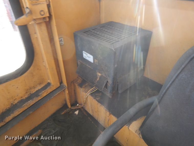 image for item DL2557 Dresser 150FA  crane