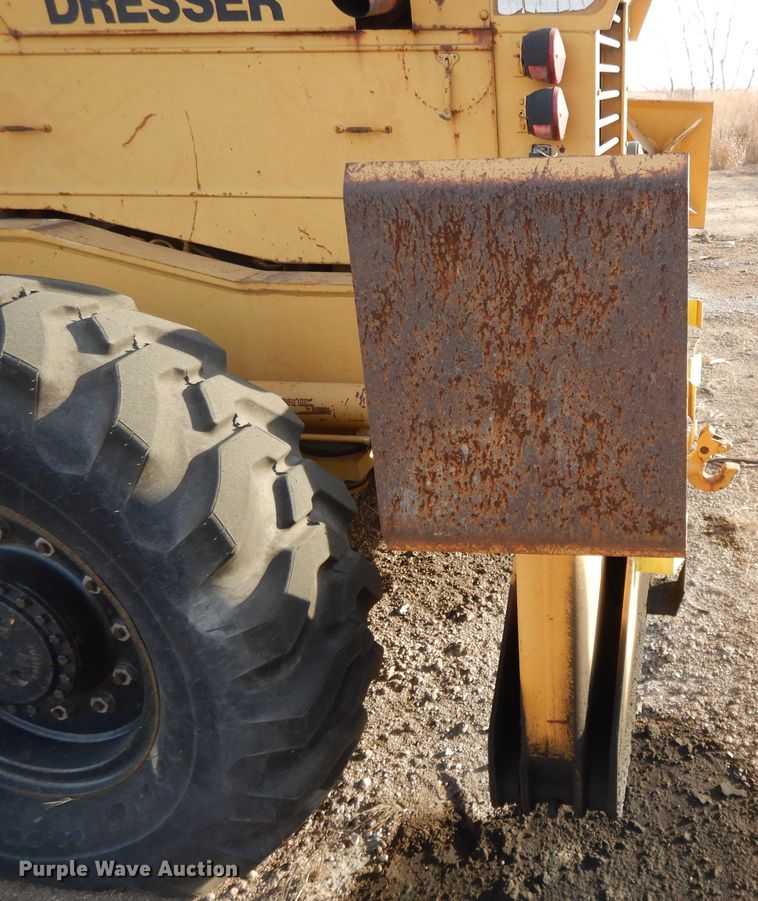 image for item DL2557 Dresser 150FA  crane