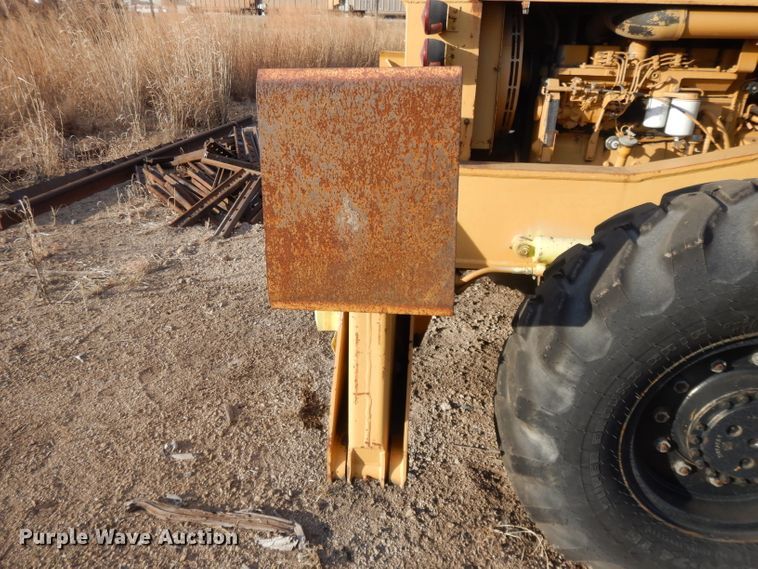 image for item DL2557 Dresser 150FA  crane