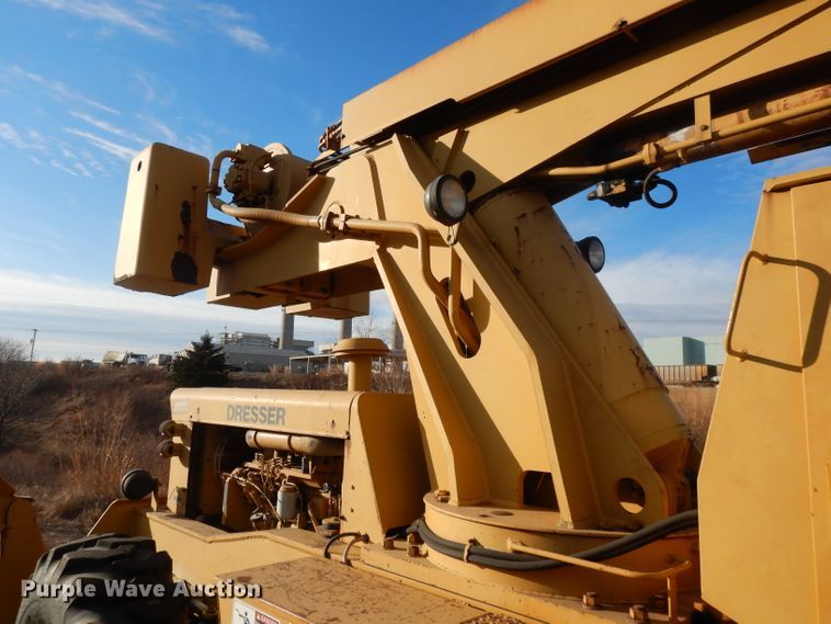 image for item DL2557 Dresser 150FA  crane