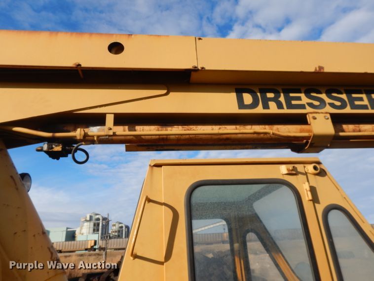 image for item DL2557 Dresser 150FA  crane